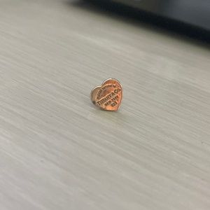 1 Tiffany Heart Earring